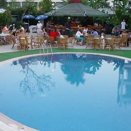 公寓 Club Sultan Maris *