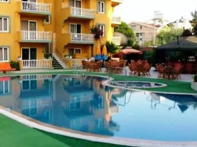 Club Sultan Maris 아파트